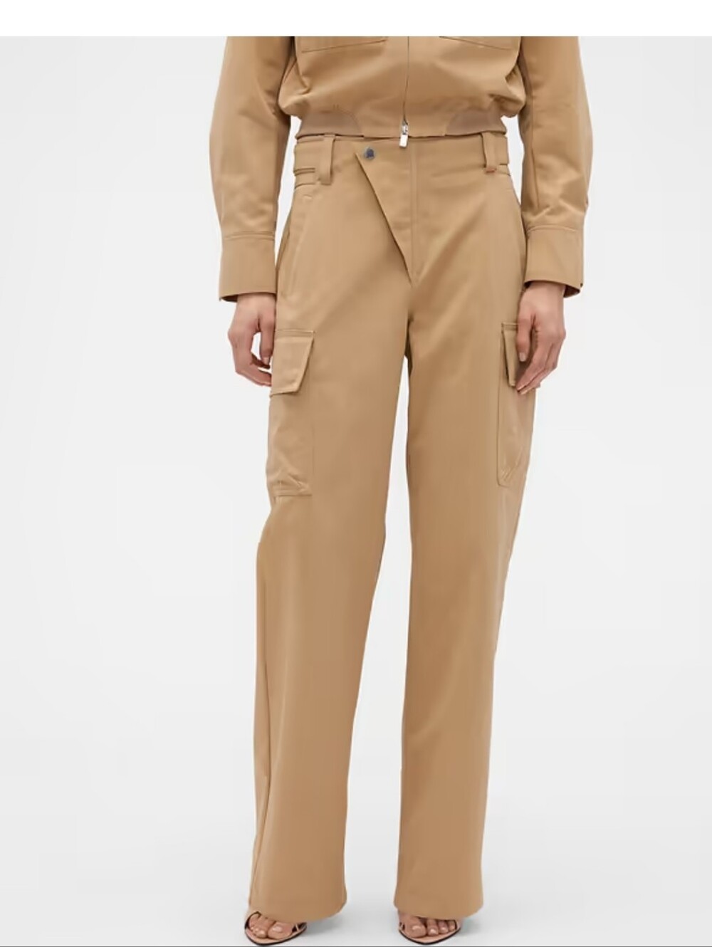 NWOT GAP x Victoria Beckham Women's Wide-Leg Cargo Pants